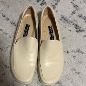 Evan-Picone loafers cream Size 7